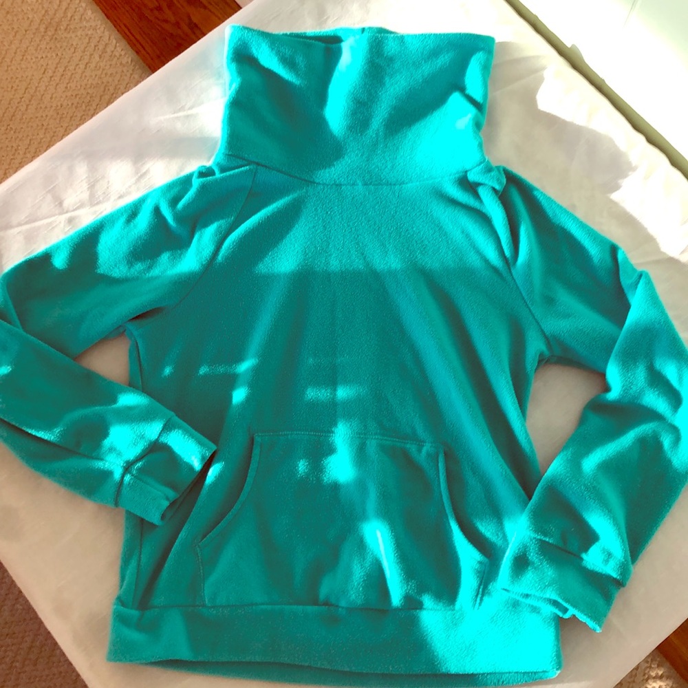 Fleece sweatshirt